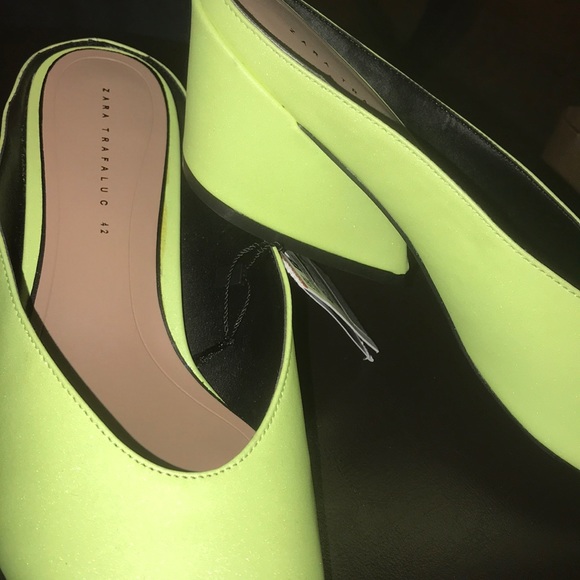 Zara - Picture 3 of 6